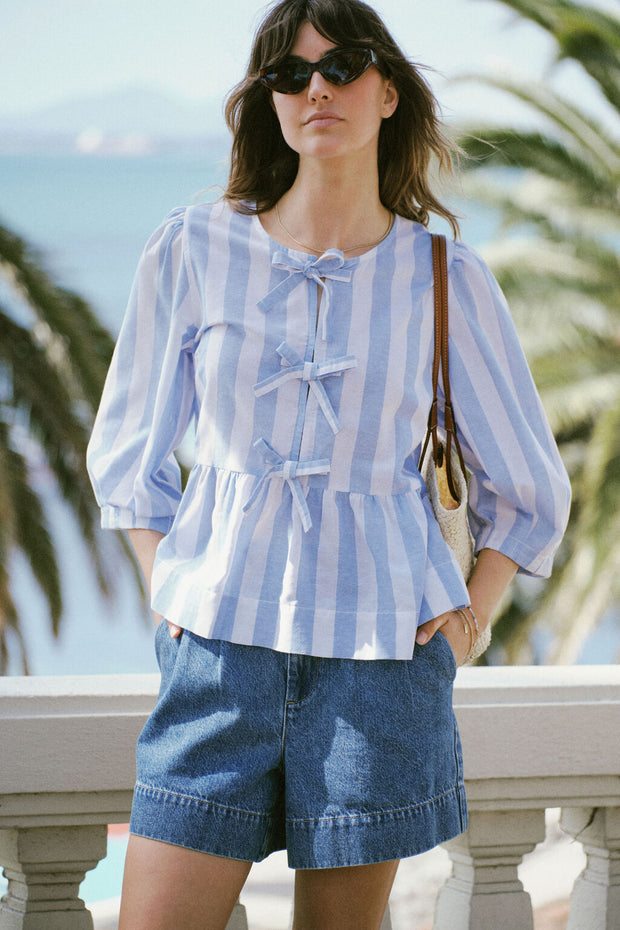 The tie top blue/ white stripe