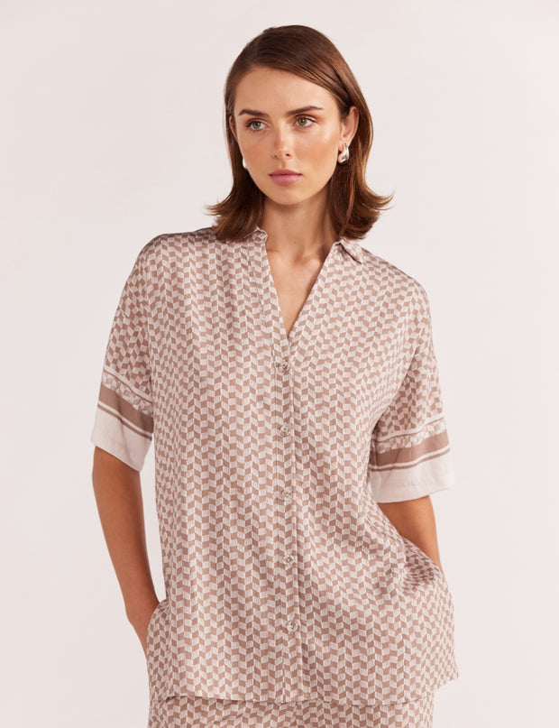 Soleil Resort Shirt - Beige/ White Print